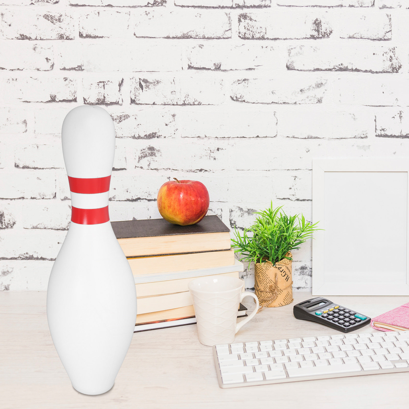 White Bowling Shaped Piggy Ban - Kitchen Bank recension och pris